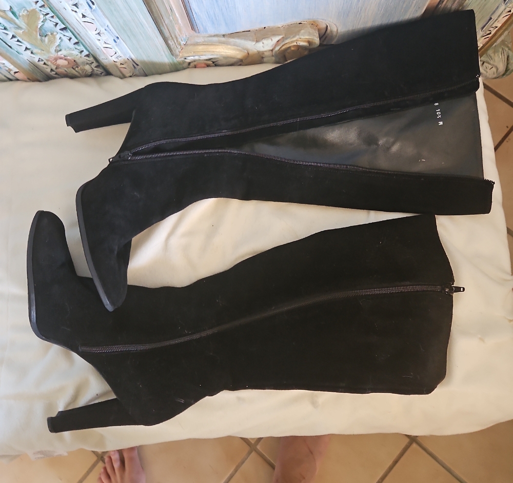 Stuart Weitzman Black Heeled Boots